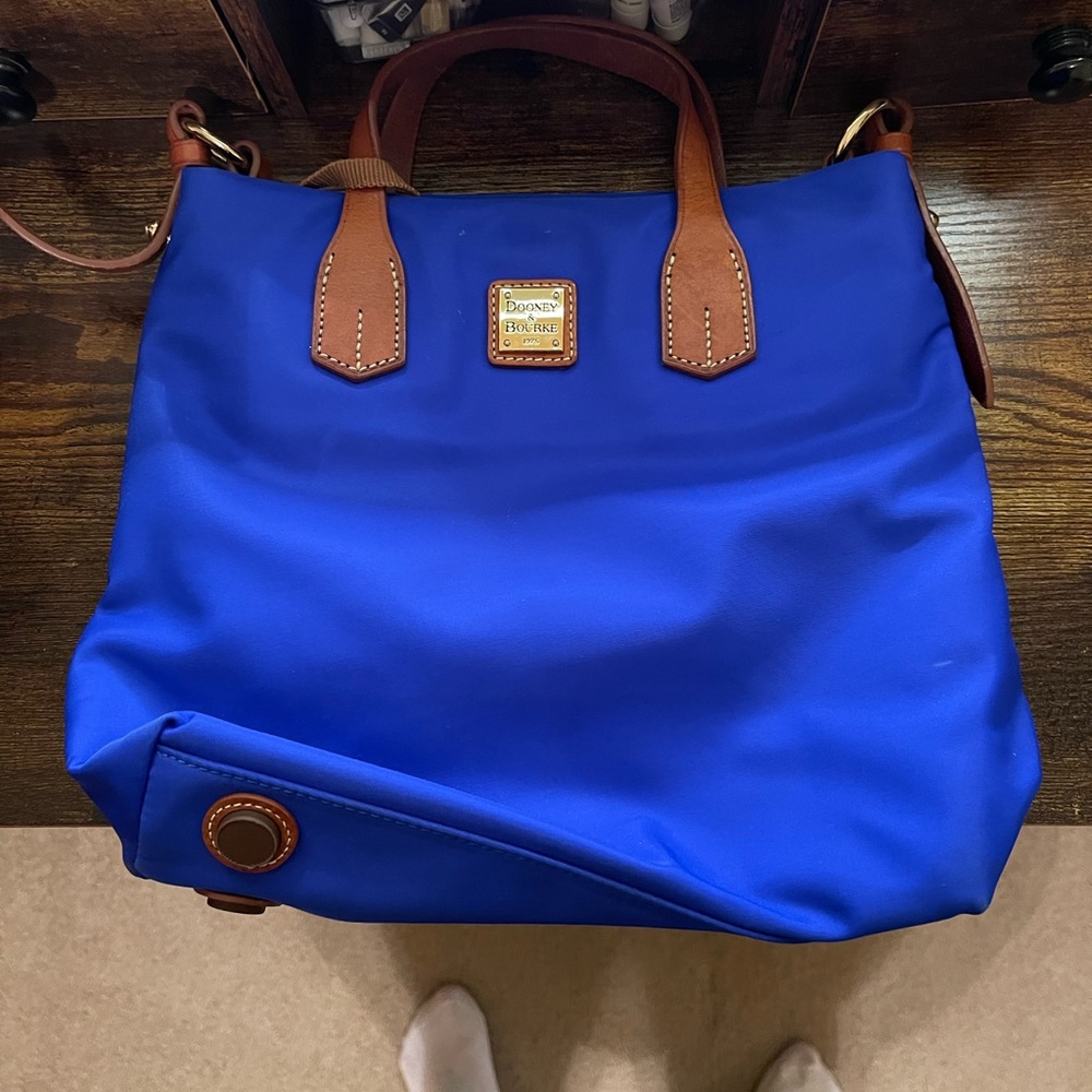 Dooney & Bourke crossbody bag
